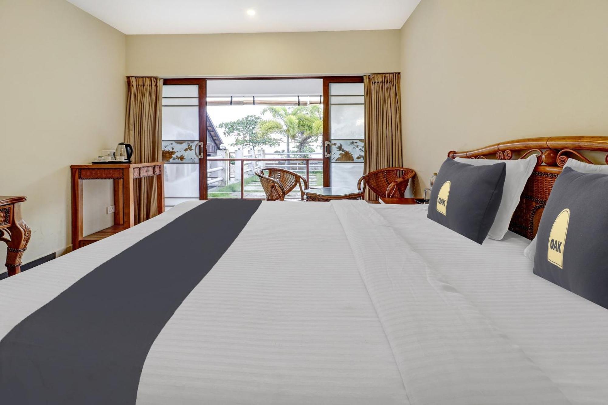 Townhouse Oak Edassery'S Sealine Villa Stay Kochi Exteriör bild