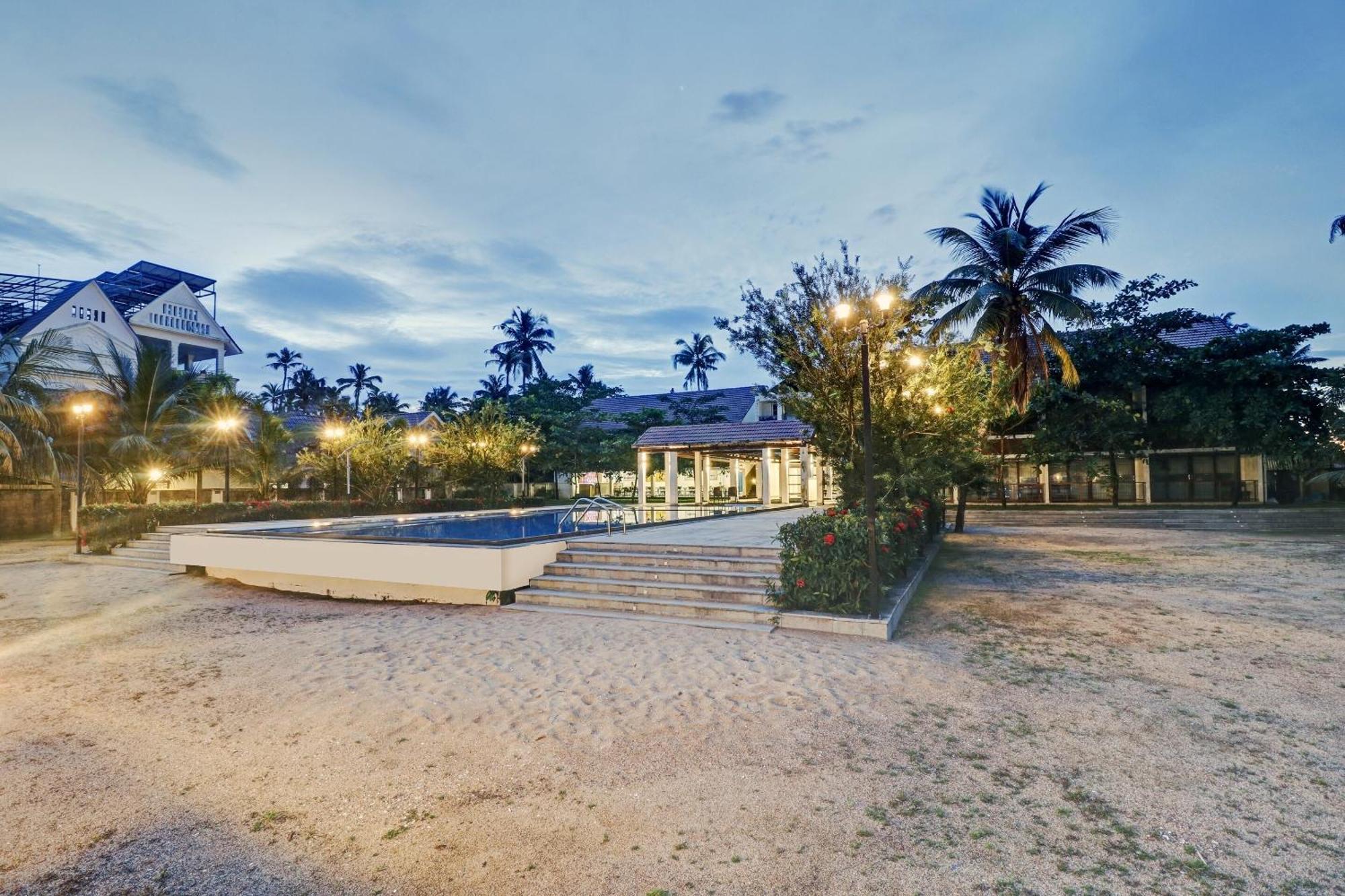 Townhouse Oak Edassery'S Sealine Villa Stay Kochi Exteriör bild