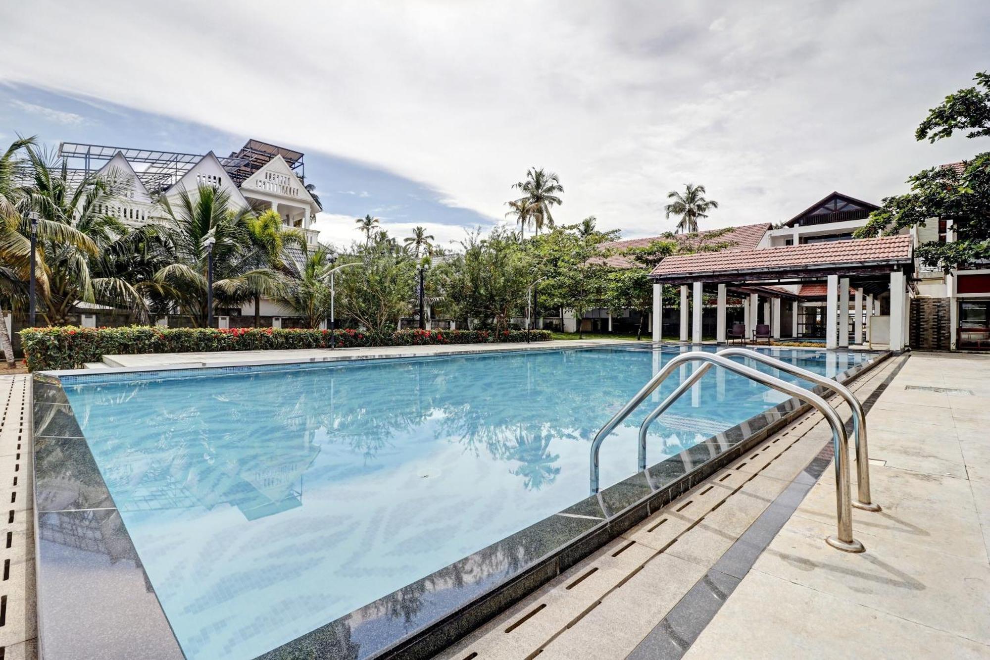 Townhouse Oak Edassery'S Sealine Villa Stay Kochi Exteriör bild