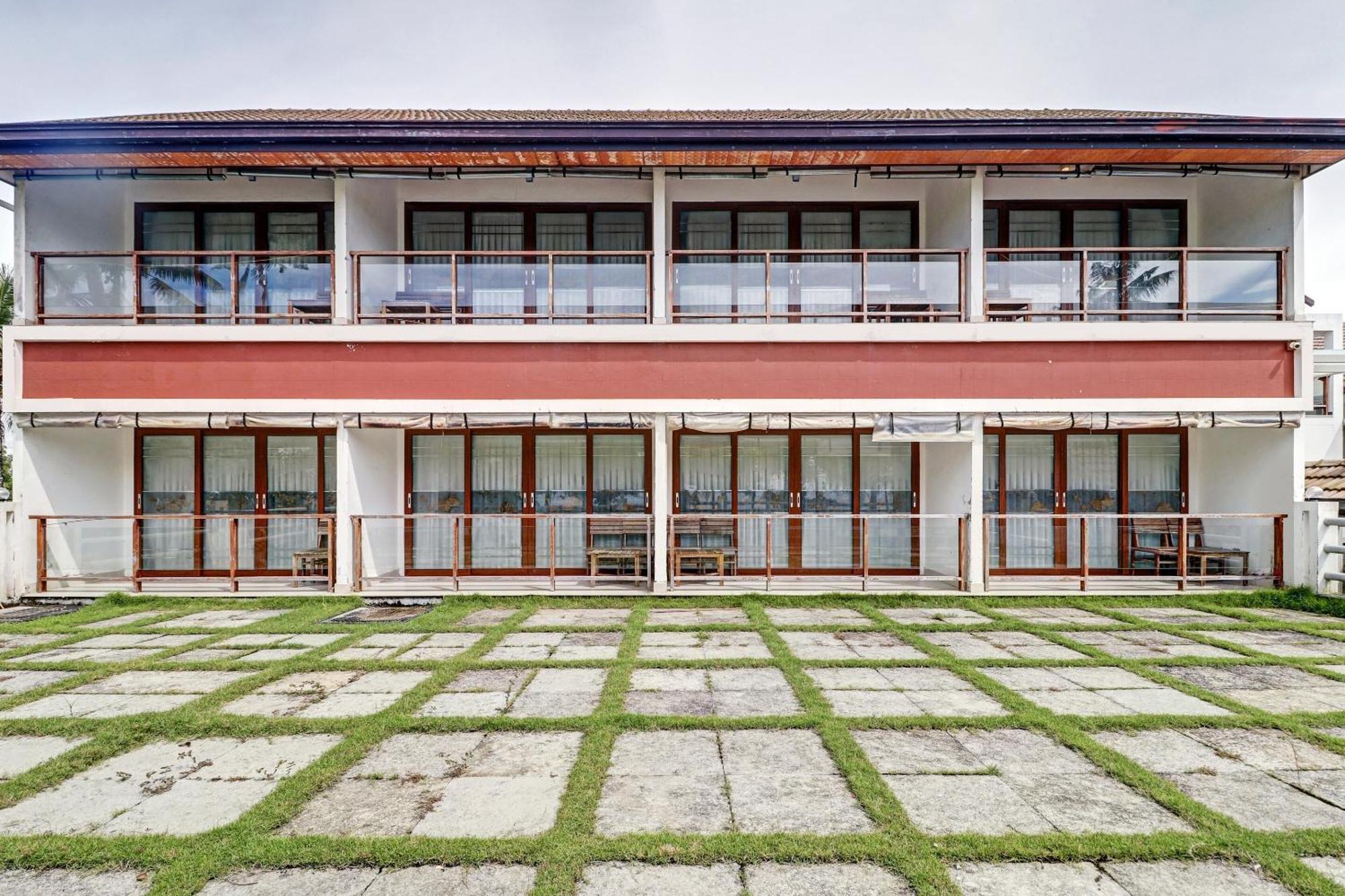 Townhouse Oak Edassery'S Sealine Villa Stay Kochi Exteriör bild